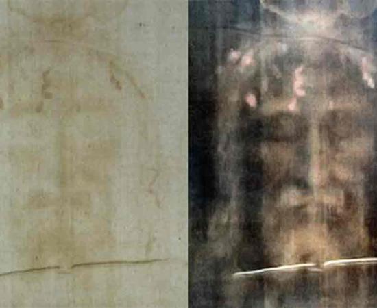 The Shroud of Turin: modern, digitally processed image of the face on the cloth. Source: Dianelos Georgoudis/CC BY-SA 3.0