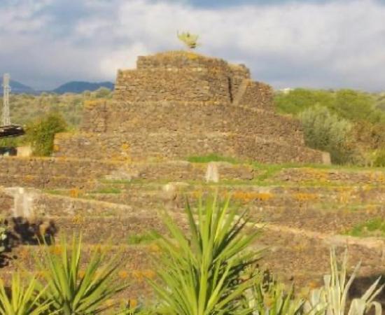 Pietraperzia, an example of one of the pyramids in Sicily. Source: Università degli studi di Catania