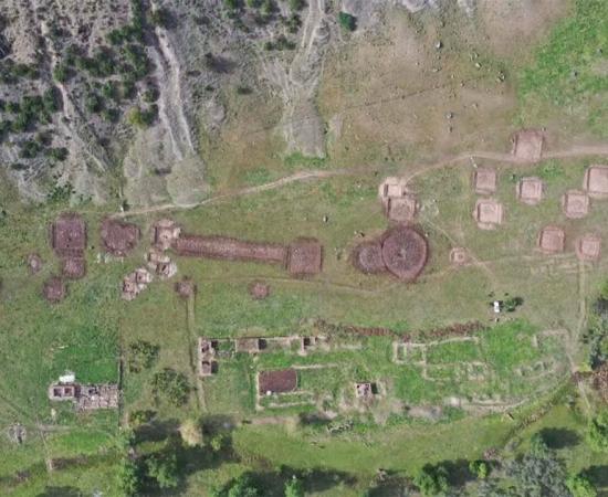 This Bronze Age site in Xinjiang, China may help researchers discover more about the Silk Road’s origins. Source: CCTV