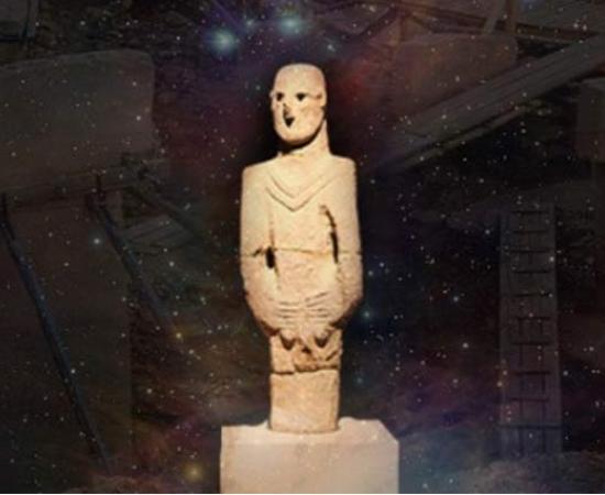 Deriv; Statue from Gobeklitepe at Urfa Museum (CC BY 2.0), Orion Nebula (CC BY 4.0), and Gobekli Tepe 