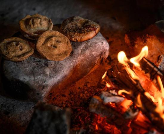 Archaeologists believe that Stonehenge builders ate Neolithic mince pies. 	Source: English Heritage