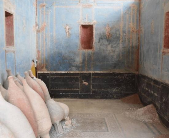 Stunning Roman Shrine With Rare Blue Paint Uncovered in Pompeii 