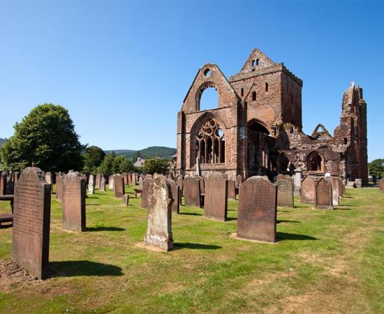 Sweetheart Abbey, Dumfries and Galloway, Scotland             Source: Heartland Arts / Adobe Stock