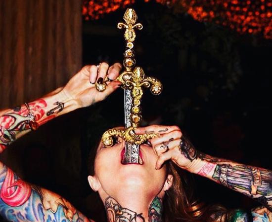  Sword swallowing can be dangerous, which is perhaps part of the appeal. Source: Wanderlustwoman195 / CC BY-SA 4.0.