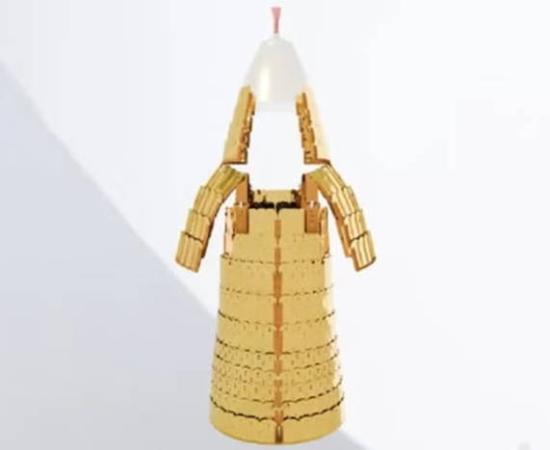 Restored (simulated) Tang Dynasty gilded bronze armor. 