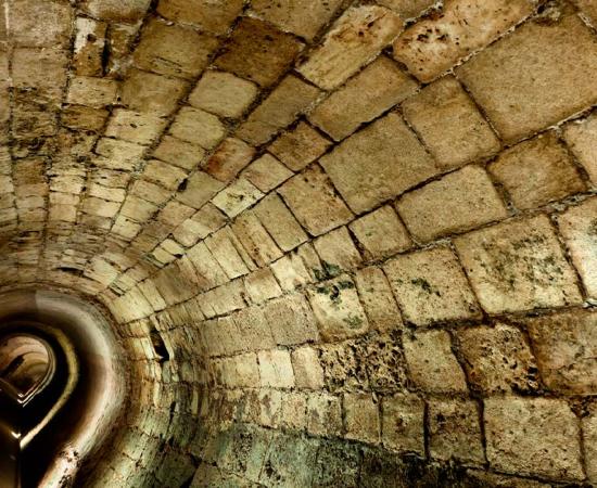 Templar tunnel in Acre, Israel. Source: eldadcarin / Adobe Stock.