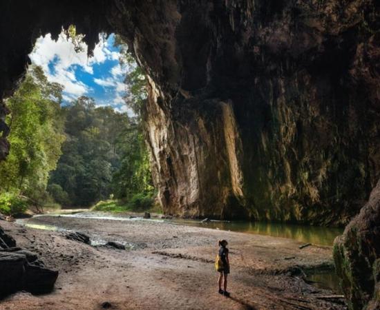 Inside the Tham Lod rockshelter - Thailand