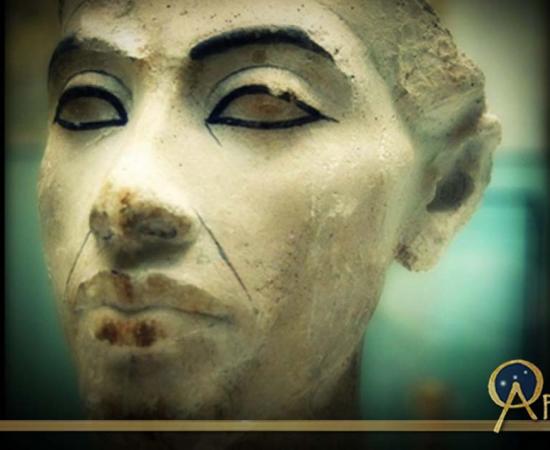 Bust of Akhenaten 