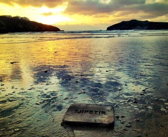 Curious Tjipetir blocks have been turning up on beaches across Europe for decades. Source: Tom Quinn Williams / Tjipetir Mystery Facebook page