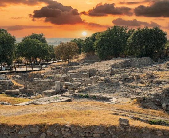 Tomb of ‘Last Trojans’ Unearthed in Troy with a Cinematic Arranging of Burials