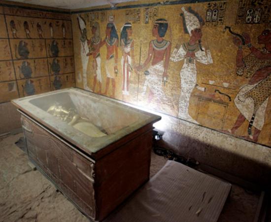 Debate Surges in Place of Discovery in Tomb of Tutankhamun