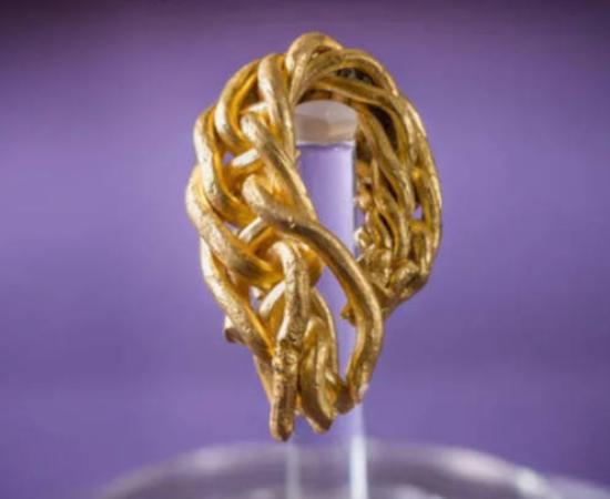 The gold arm bracelet fragment found on the Isle of Man.