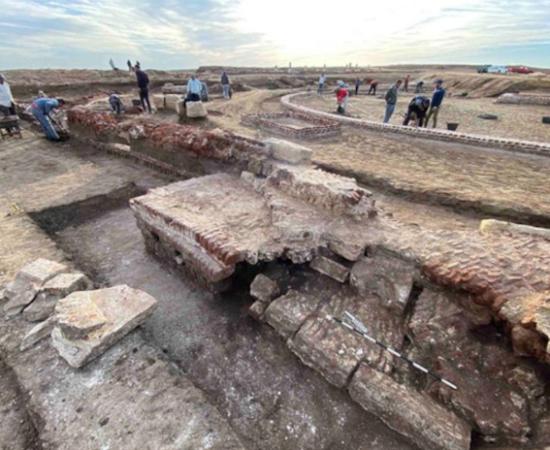  Side view of the circular basin at the newly discovered water temple in Pelusium.