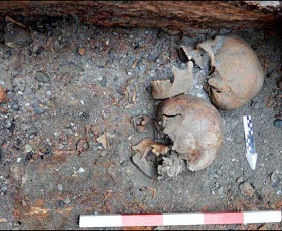 Pair Died in 500 BC and Went to Next Life in Fur Coats, but with Their Heads Severed