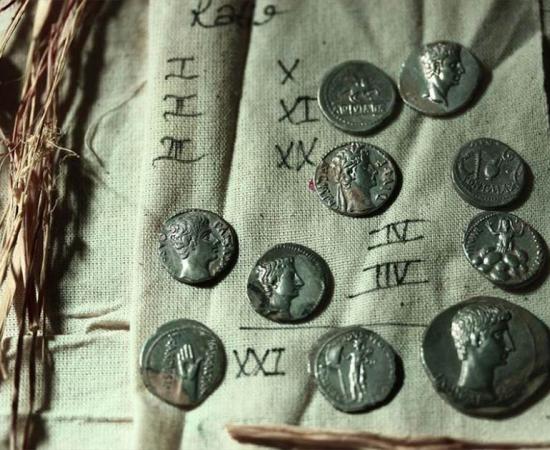 More than 650 priceless ancient Roman coins have been unearthed at the Aizanoi archaeological site in Turkey. Source: Andalou Agency