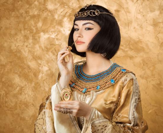 Cleopatra’s use of perfume was famous.       Source: EmotionPhoto / Adobe Stock