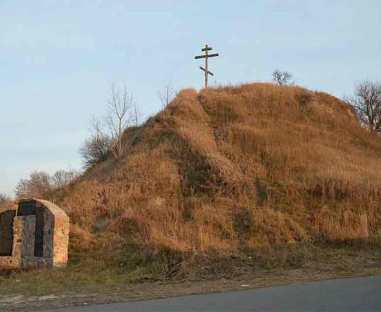 Remains of the castle at Bilhorod Kyivskyi in the Ukraine. 	Source: Kiyanka / CC BY-SA 4.0