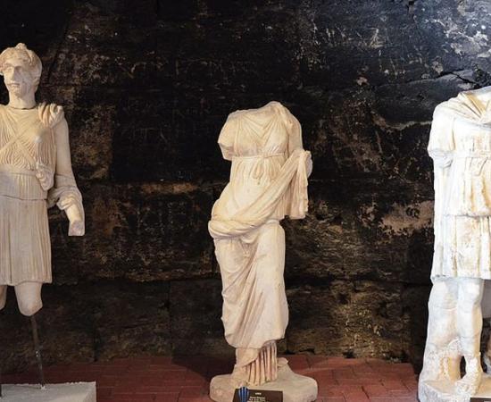 Representational image of broken Roman statues. The statues here were found before the current discovery and are housed in the Hierapolis Archaeological Museum, Turkey. 