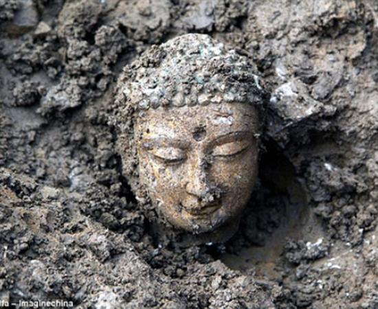 Buddha statues uncovered in China