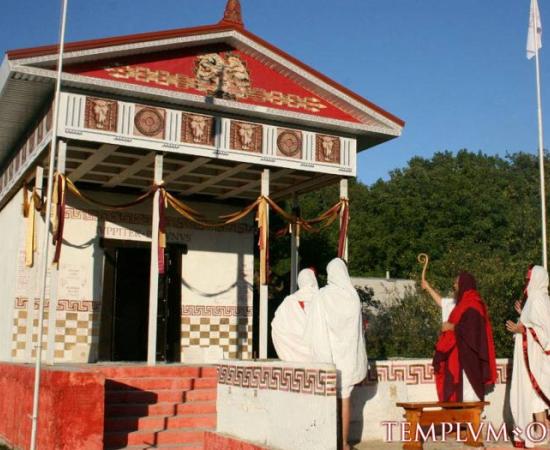  A ceremony taking place at the new Roman temple.