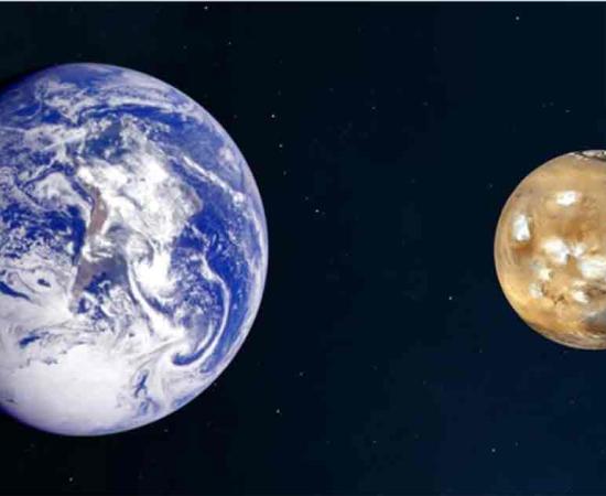 Earth’s distance to Mars varies between 55 and 400 million kilometers, but that doesn’t stop it influencing our oceans. (Photo not to scale)	Source: University of Sydney
