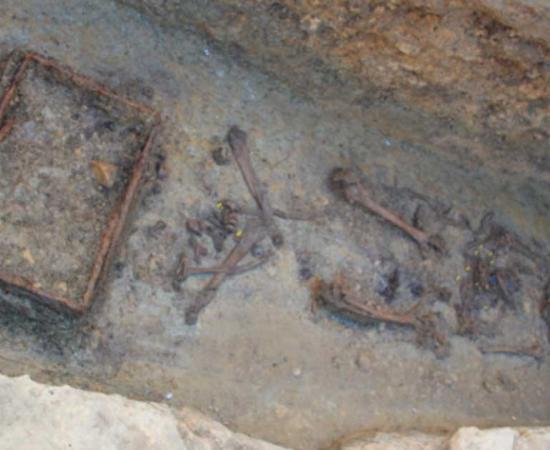 Folding chair from circa 600 AD grave unearthed in Central Franconia, Germany. Source: Bayerisches Landesamt für Denkmalpflege