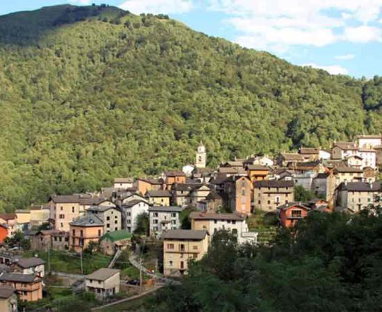 View of the town of Gurro, Italy. Source: Alessandro Vecchi/CC BY-SA 3.0