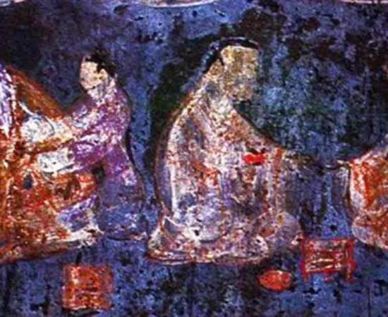 Detail of a mural from an Eastern Han tomb (25 to 220 AD) at Zhucun, Luoyang, Henan province. The painting utilizes Han purple and Han blue pigment. Source: Public domain