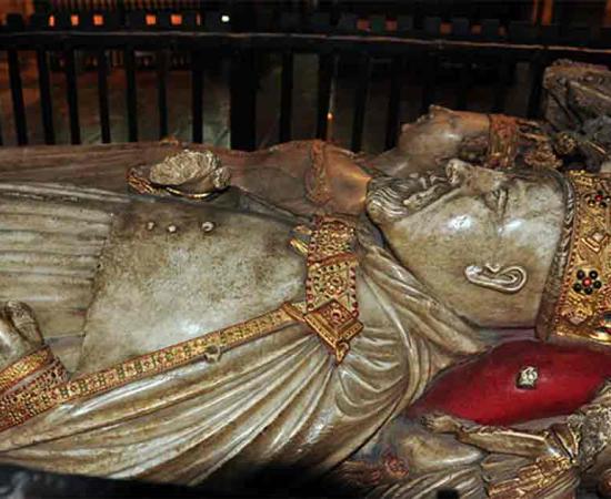 Henry IV and Joan of Navarre, detail of their effigies in Canterbury Cathedral. Source: Nilfanion/CC BY-SA 4.0