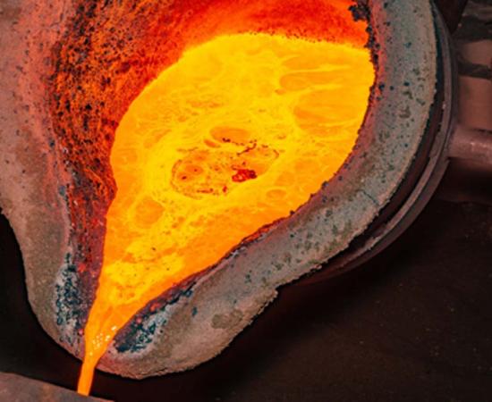 Metal casting with high temperature fire. Credit: Валерий Моисеев / Adobe Stock