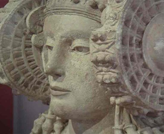 Detail, the face of the Lady of Elche. Source: Public Domain