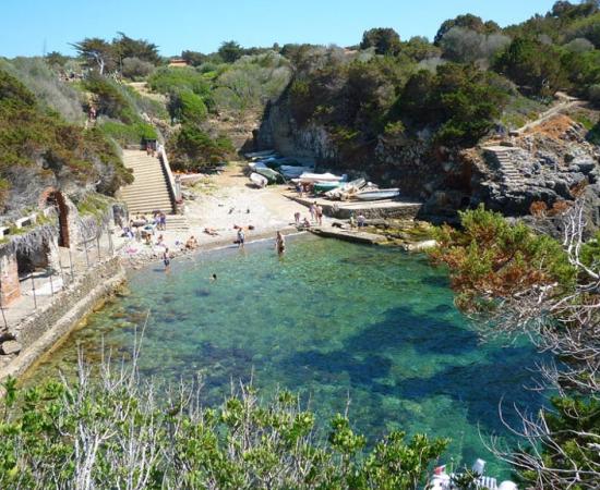 Ruins of luxurious imperial Roman villa 