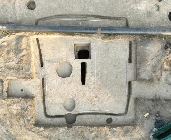 Aerial view of the Mayrtup excavation site.