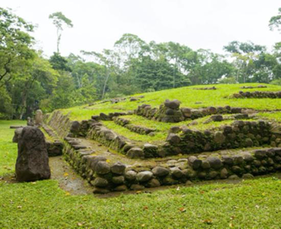 Maya ruins.  Source: Byron Ortiz / Adobe Stock