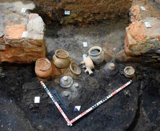 Ceramic vessels recovered from medieval burgher kitchen. Source: František Kolář / National Heritage Institute