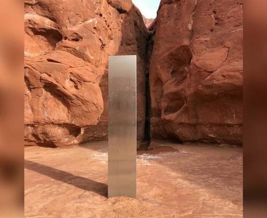 Mysterious Metal ‘Monolith’ Discovered In Utah Desert