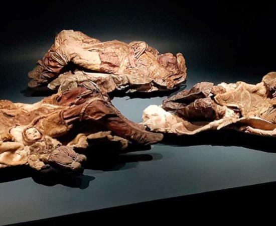 The Mummies of Qilakitsoq at the National Museum in Nuuk. Source: Kenny McFly / CC BY-SA 4.0