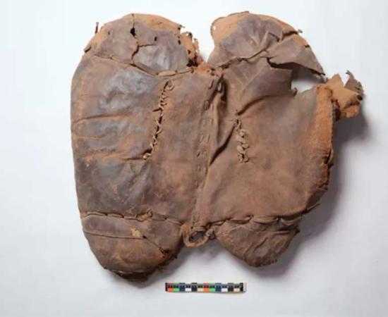 Yanghai leather saddle upper side. (P. Wertmann et al, 2023/Archaeological Research in Asia)