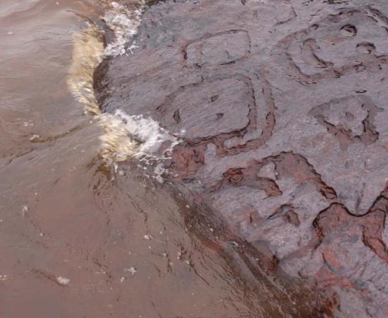 One of the petroglyphs at the riverbank site in Praia das Lajes, Manaus, Brazil. Source: Valter Calheiros