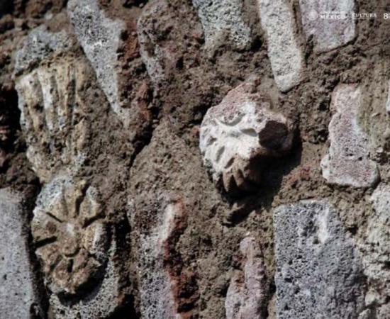 A war shield and a bird of prey’s head are two of the Pre-Hispanic symbols discovered in the Mexican tunnel. Source: Edith Camacho, INAH