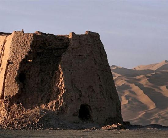 Prehistoric civilization along Silk Road