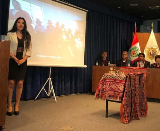 Roxana Quispe Collantes is the first person ever to present and defend her thesis in Quechua. Source: Facultad de Letras y Ciencias Humanas - UNMSM