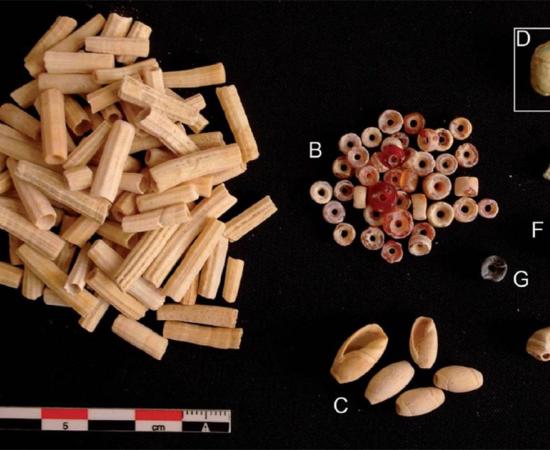 Artifacts discovered at ritual platform discovered in Dûmat al-Jandal in northern Saudi Arabia.         Source: ©Mission archéologique de Dûmat al-Handal / Antiquity Publications Ltd