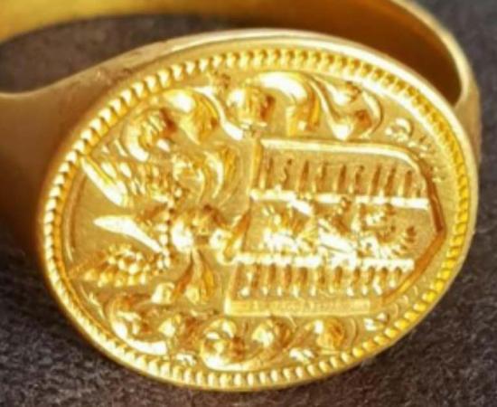 The 350-year-old gold signet ring found on the lakeshore of Loch Lomond in Scotland. 