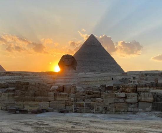 Sunset over the right shoulder of the Sphinx. Source: Ministry of Antiquities