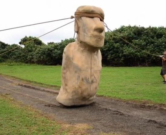The Cataclysm of Easter Island - Stones Walking