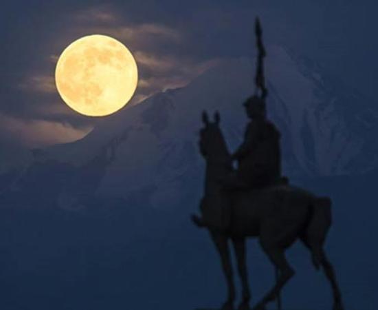 Supermoon