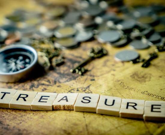 American fantasy author Byron Preiss published “The Secret” in 1982 containing a set of treasure hunt clues leading to 12 buried treasure boxes, so far 3 have been found!		Source: junce11 / Adobe Stock