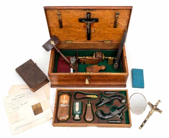 The vampire slaying kit which was sold at auction. Source: Hansons Auctioneers