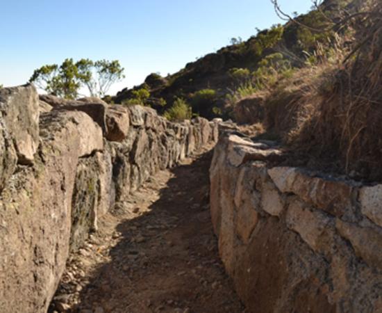 This diversion canal is part of the pre-Inca infiltration system during the dry season. Canals like this divert water during the wet season and could help stabilize the Peru water supply. Source: Musuq Briceño, CONDESAN, 2012. (Imperial College)
